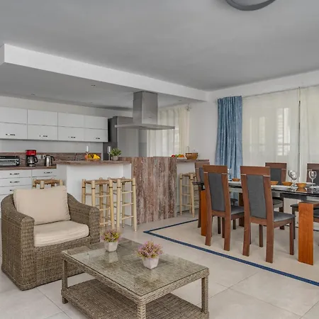 Apartment Don Juan Boliches Primera Linea De Playa Fuengirola